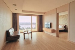 Main Room Photo
