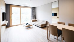 Main Room Photo