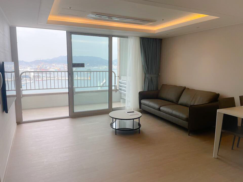 Main Room Photo