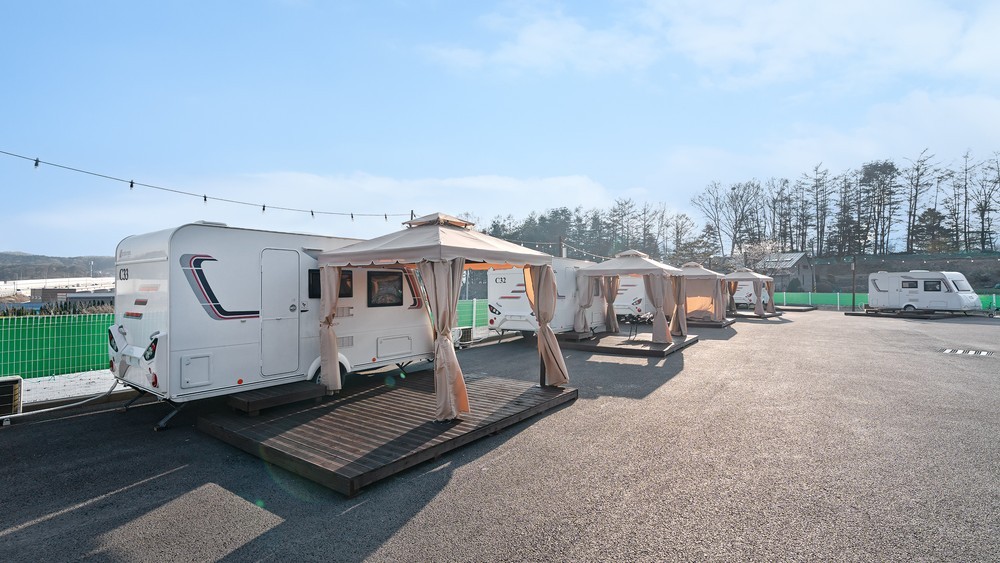 용인 에버베이카라반&펜션