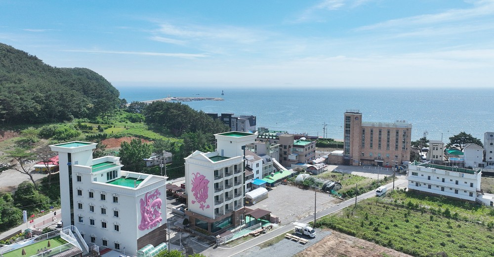 핑크돌핀호텔&펜션