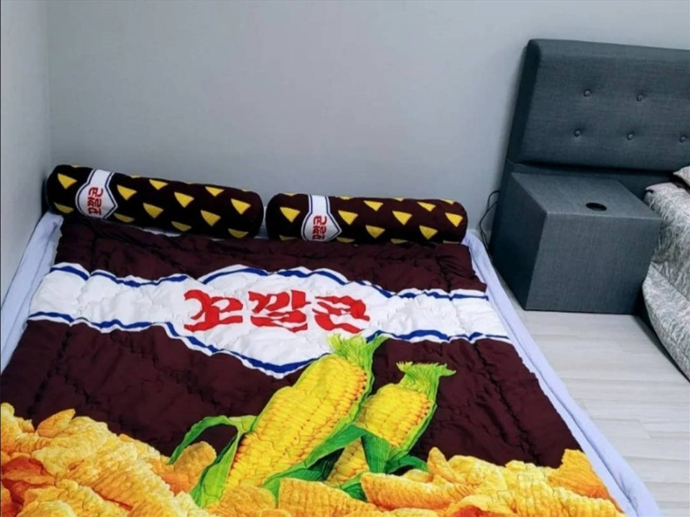 2층 돌담길 이미지 3
