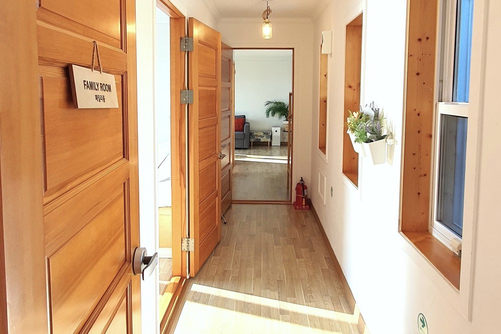 FAMILY ROOM 이미지 2