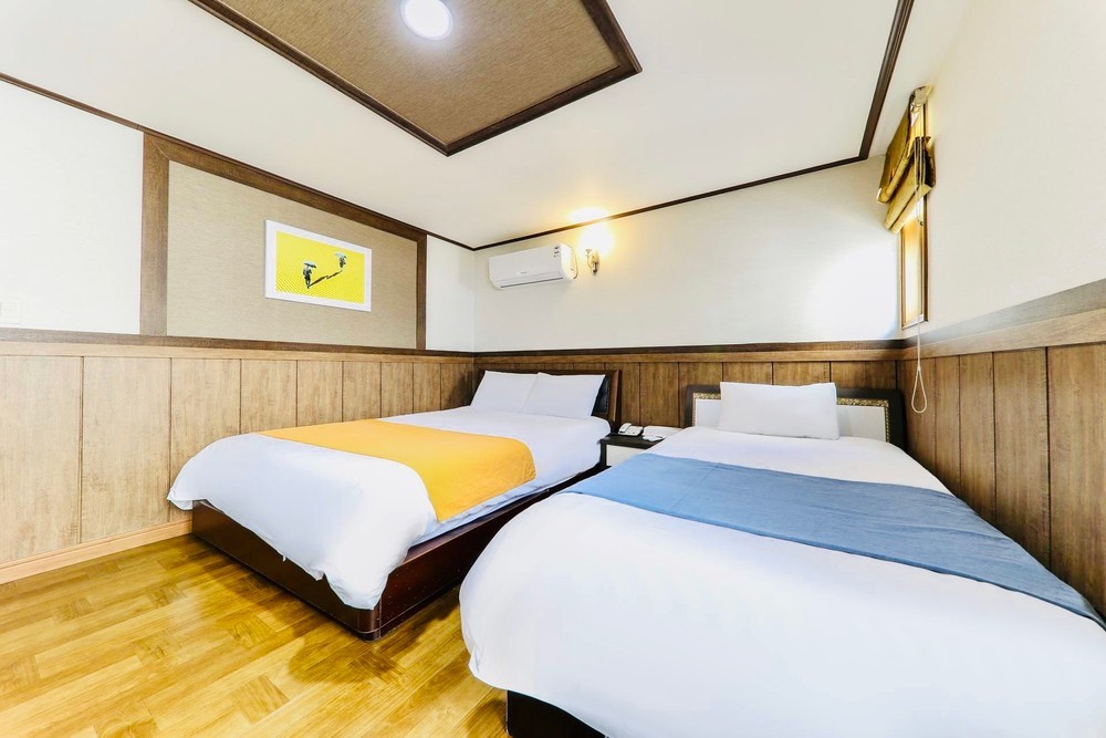 스탠다드 트리플룸(Standard Triple Room) 이미지 4