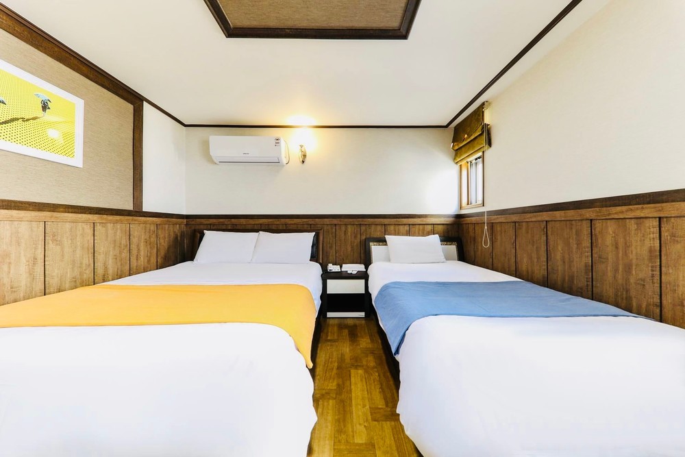 스탠다드 트리플룸(Standard Triple Room) 이미지 5